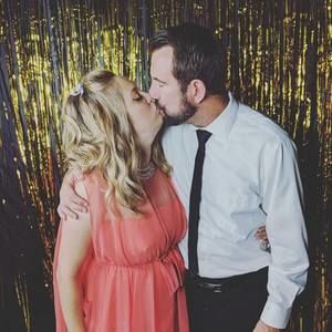 Meet your Posher, Hillary